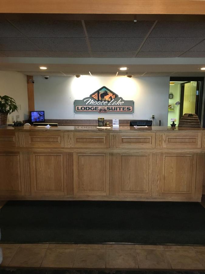 Moose Lake Lodge & Suites Exterior photo